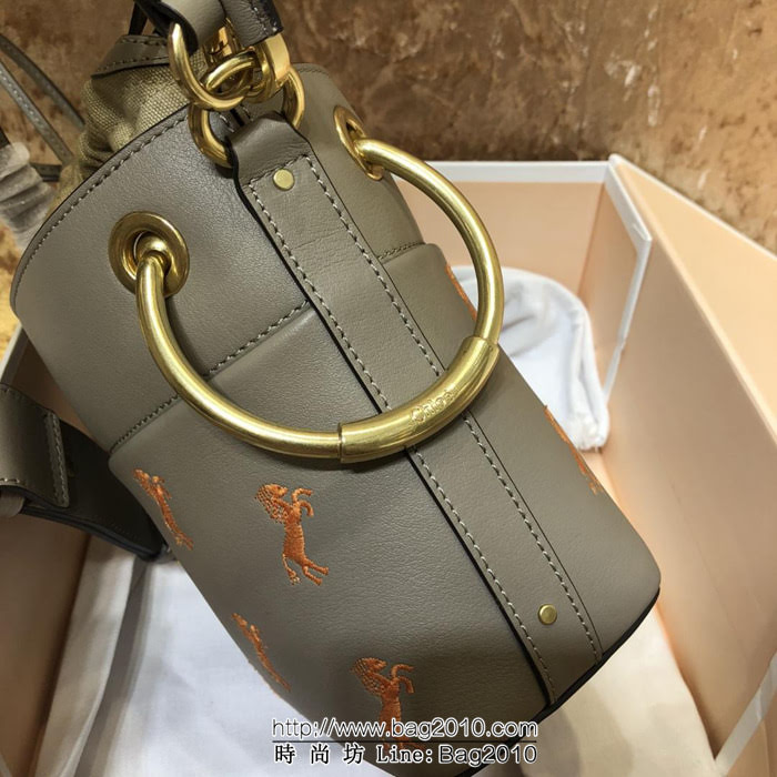 Chloe克洛伊 2018秋季系列 紅色圖騰貼繡 定制款限量小馬刺繡 Roy水桶包 唐嫣同款  ypk1005